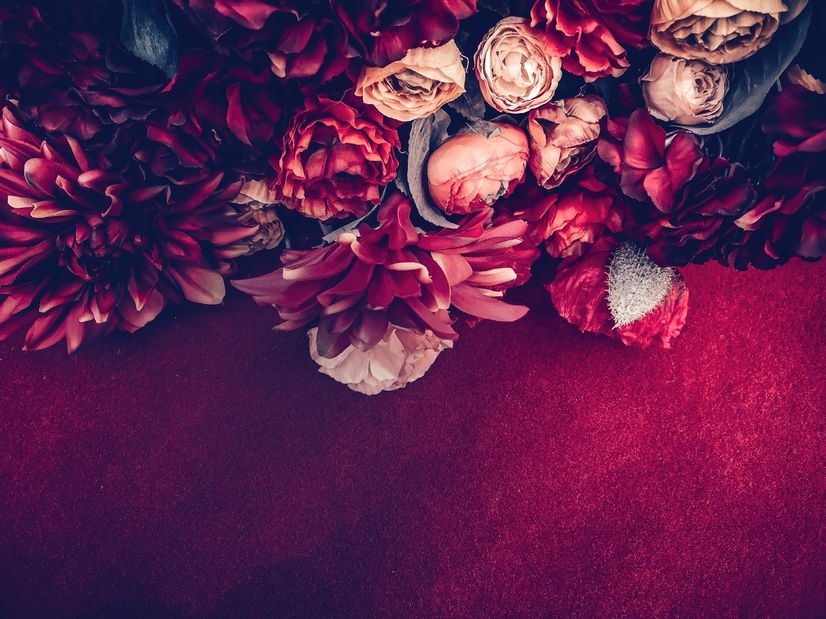 Red Dahlia Rose Floral Bouqet Wallpaper Mural